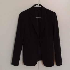 Tahari jacket US size 2